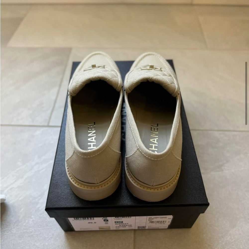 Chanel 23S Turnlock Quilted Canvas Loafers 40.5 - Picture 4 of 8